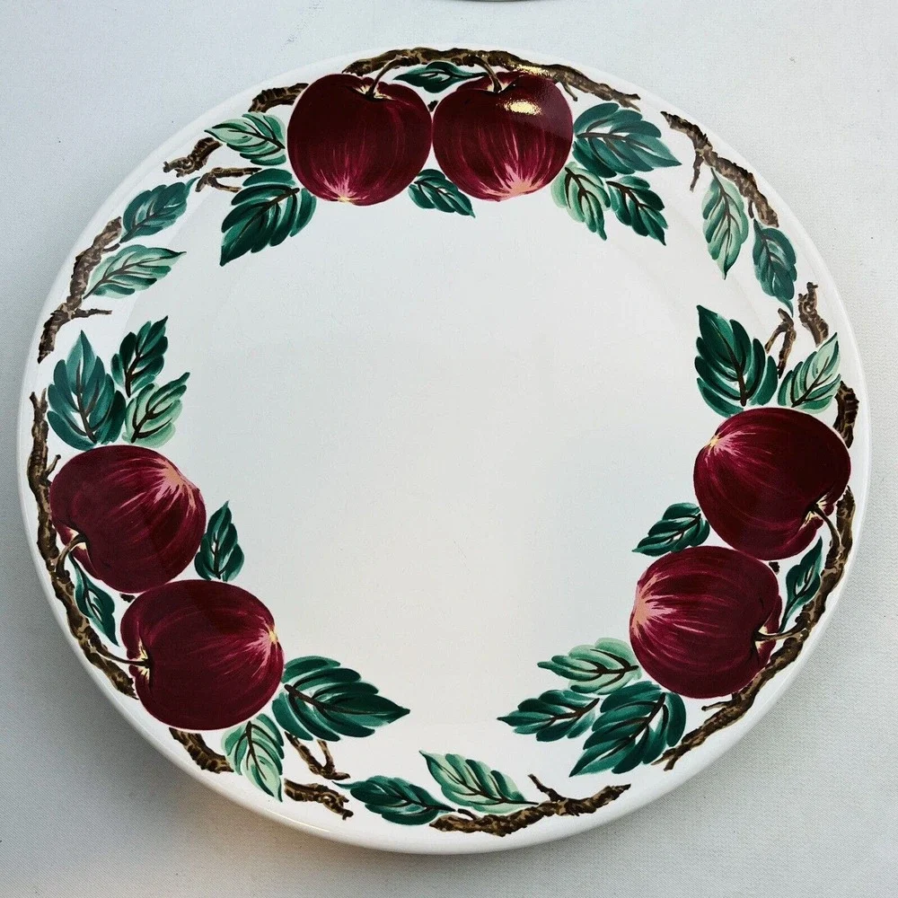 Nancy Calhoun Bella Roma 4 Dinner Plate Lot Apples 10 3/4